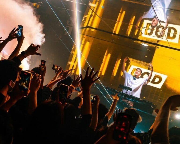 16 best clubs in Tokyo categorized by music type and vibe